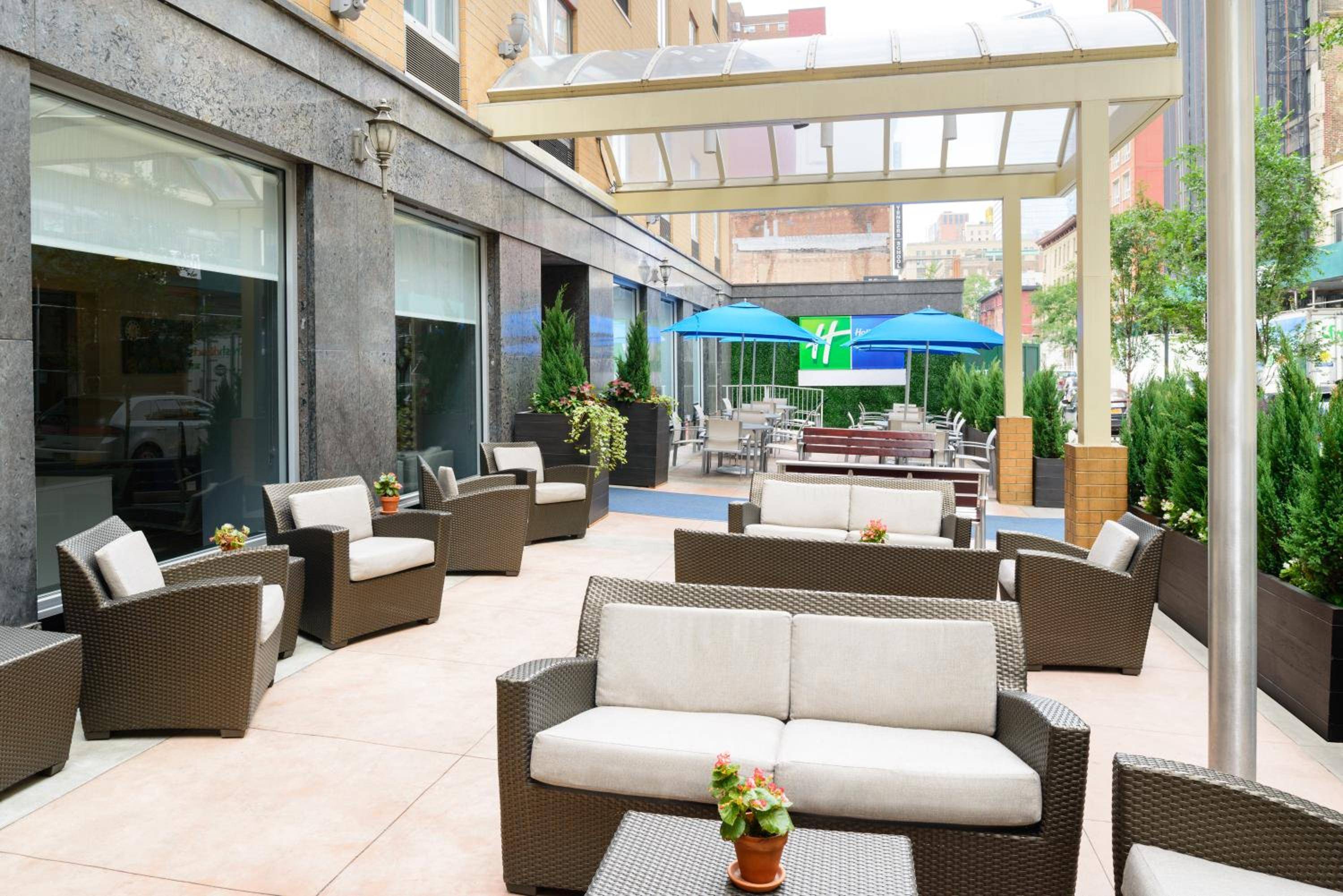 Holiday Inn Express New York City Chelsea, an IHG Hotel