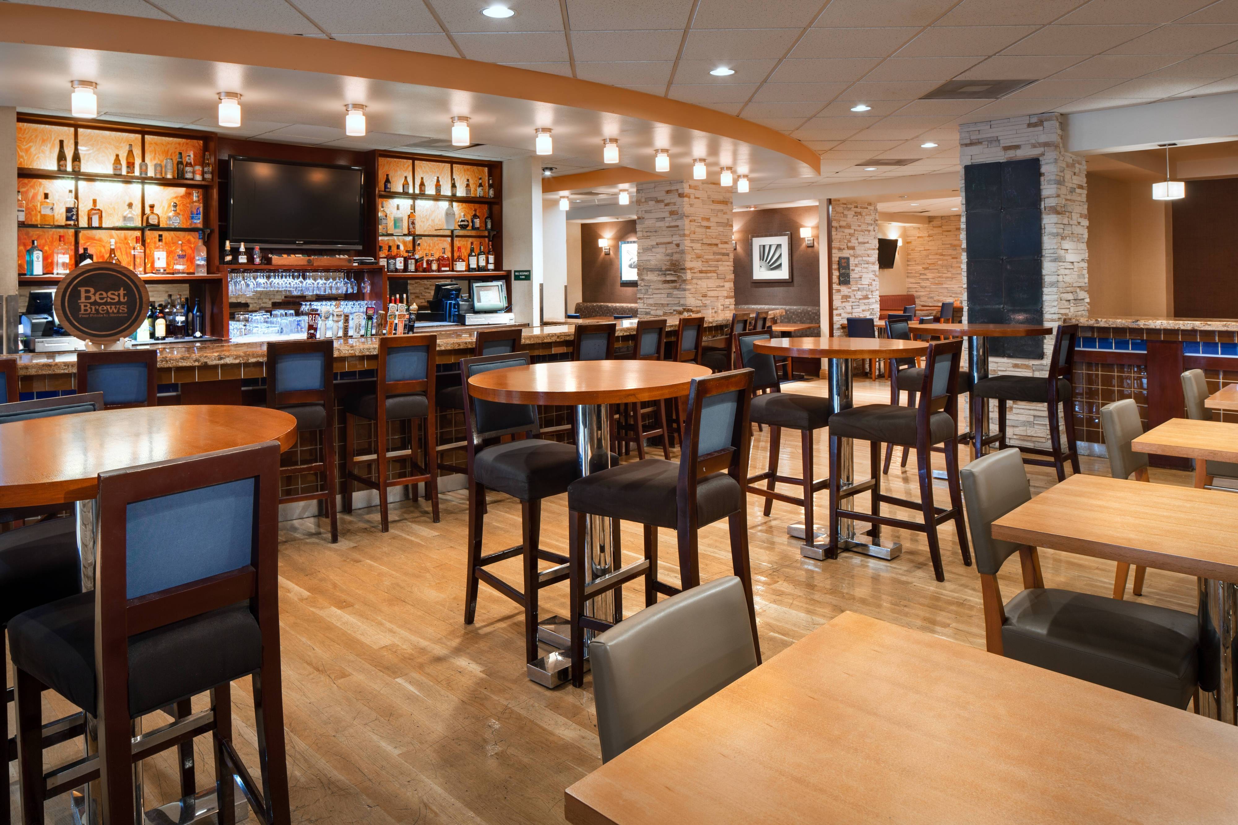 Four Points by Sheraton Los Angeles International Airport