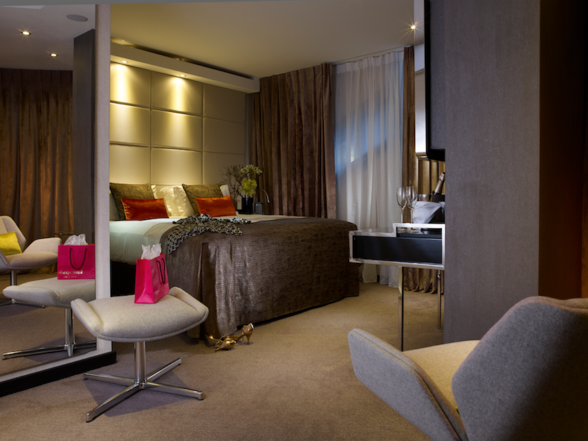 M by Montcalm (old)