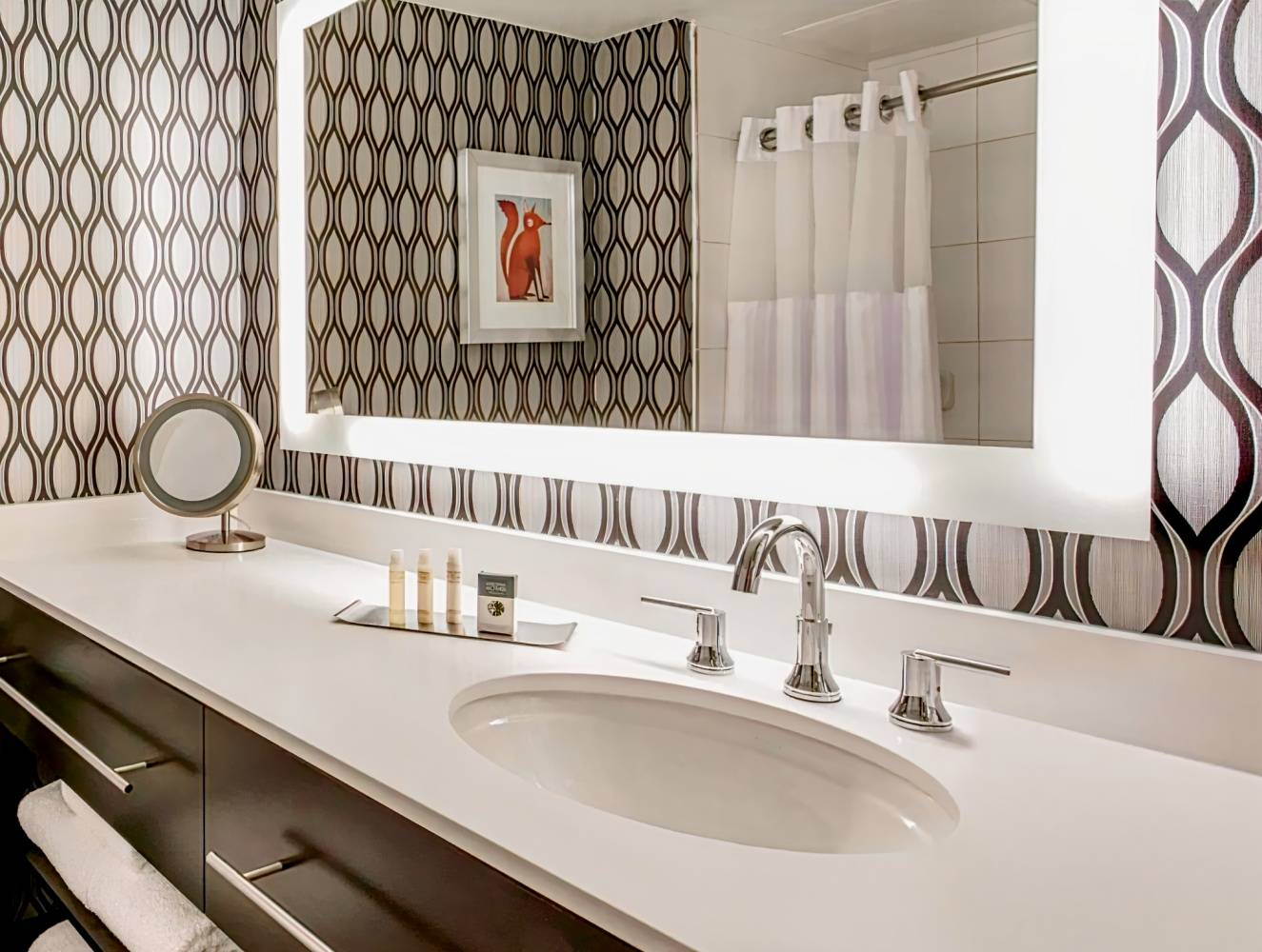 DoubleTree by Hilton Hotel Chicago Wood Dale-Elk Grove