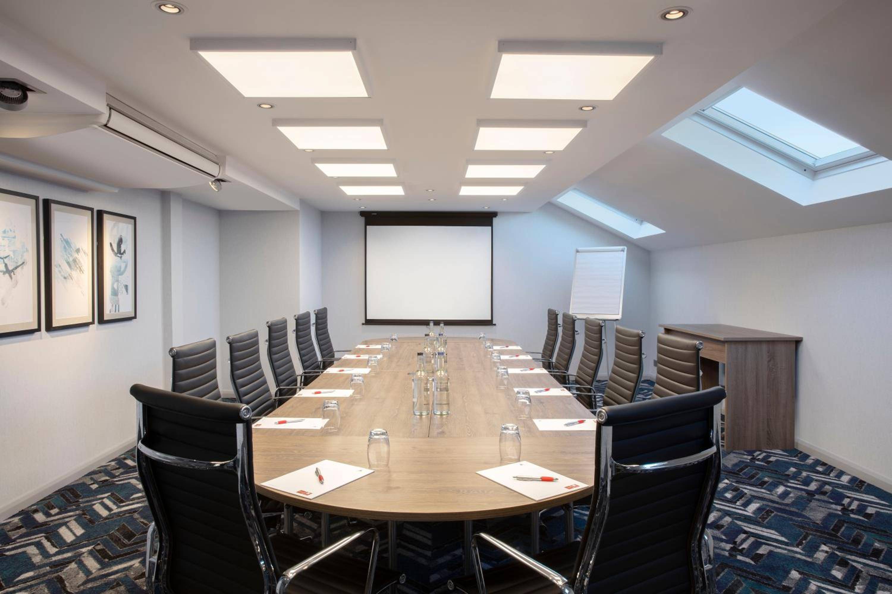 Leonardo Hotel London Heathrow Airport