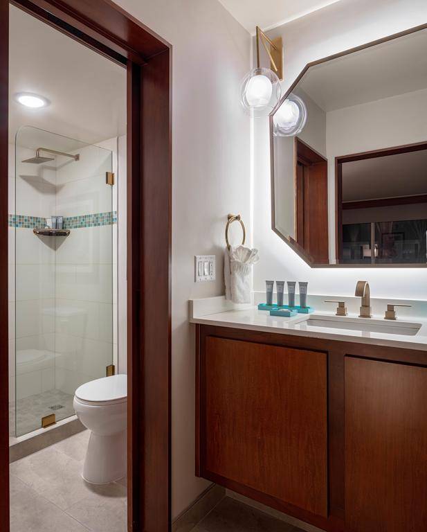 Hotel Adeline
