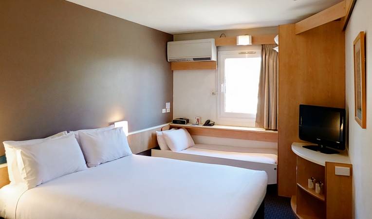 ibis Sydney Thornleigh