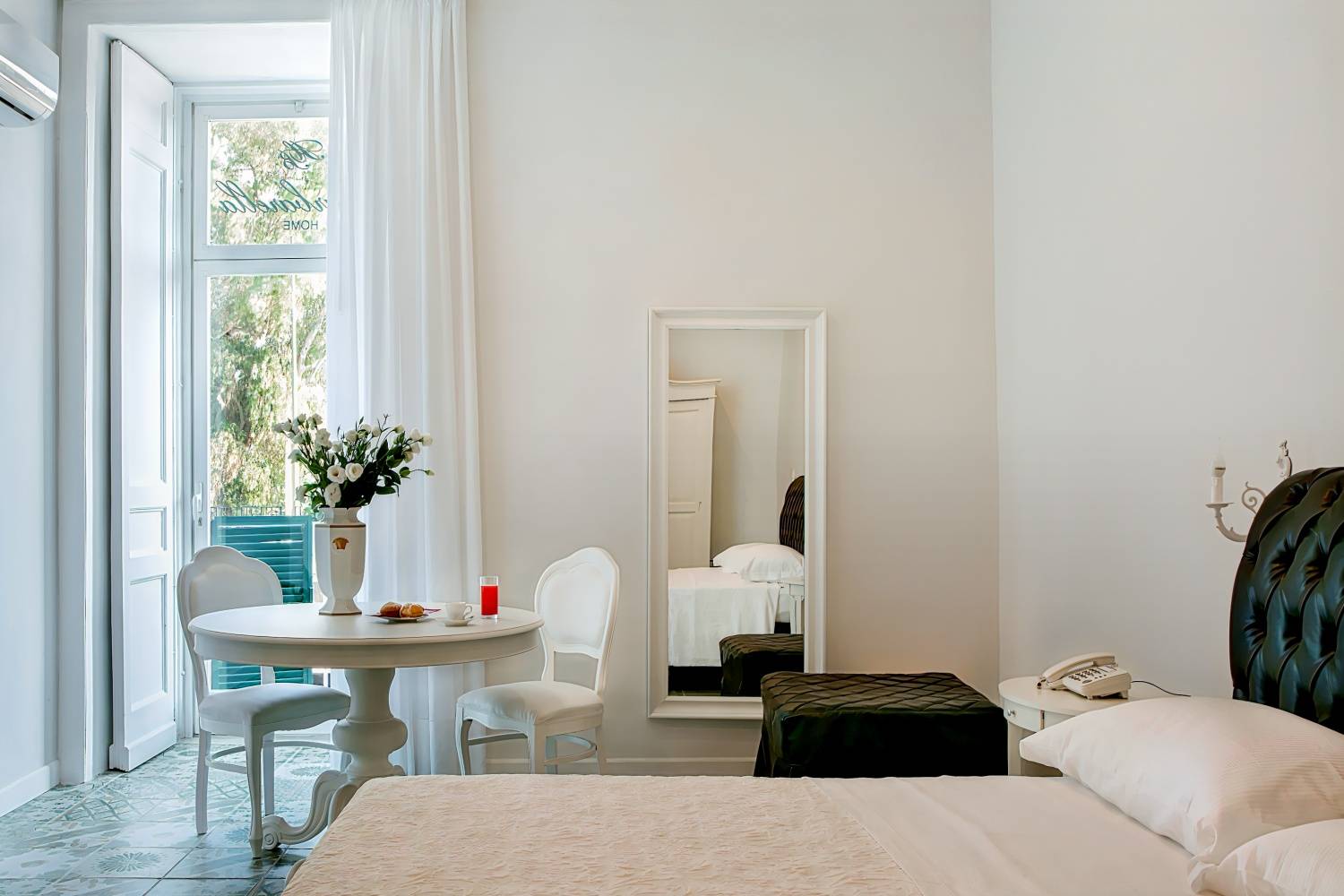 Barbarella Home