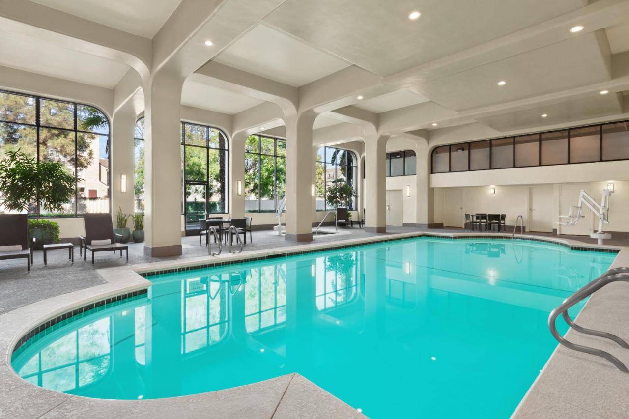 Embassy Suites by Hilton Arcadia Pasadena Area