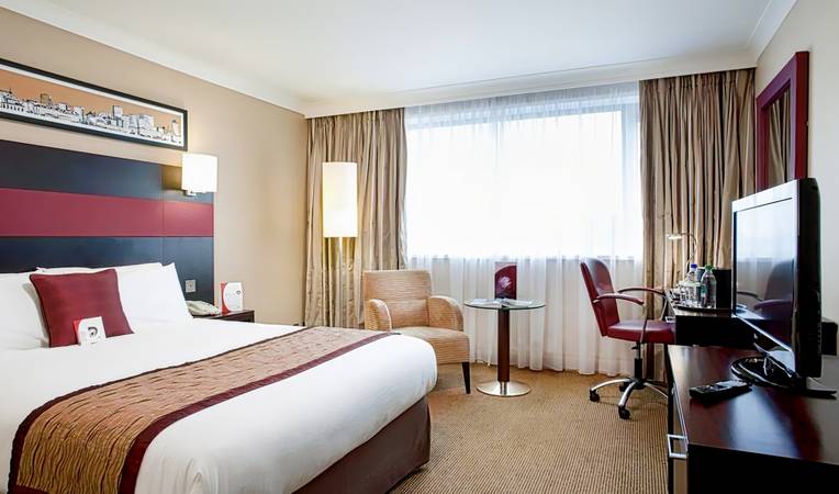 Crowne Plaza Hotel Manchester Airport