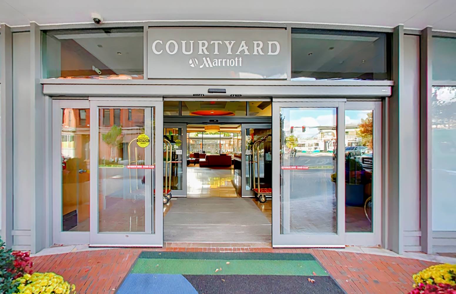 Courtyard by Marriott Boston Brookline, Coolidge Corner South Side
