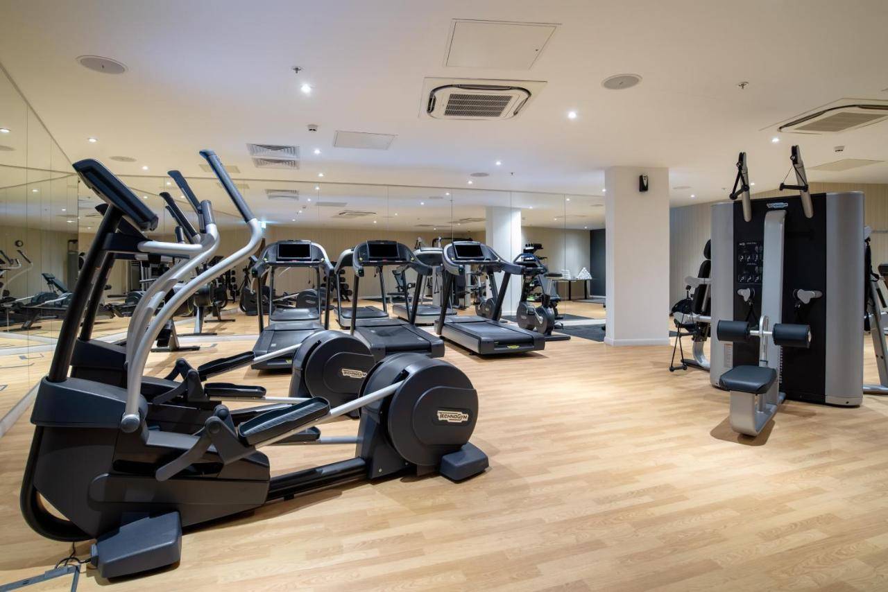 Crowne Plaza London Heathrow T4, an IHG Hotel