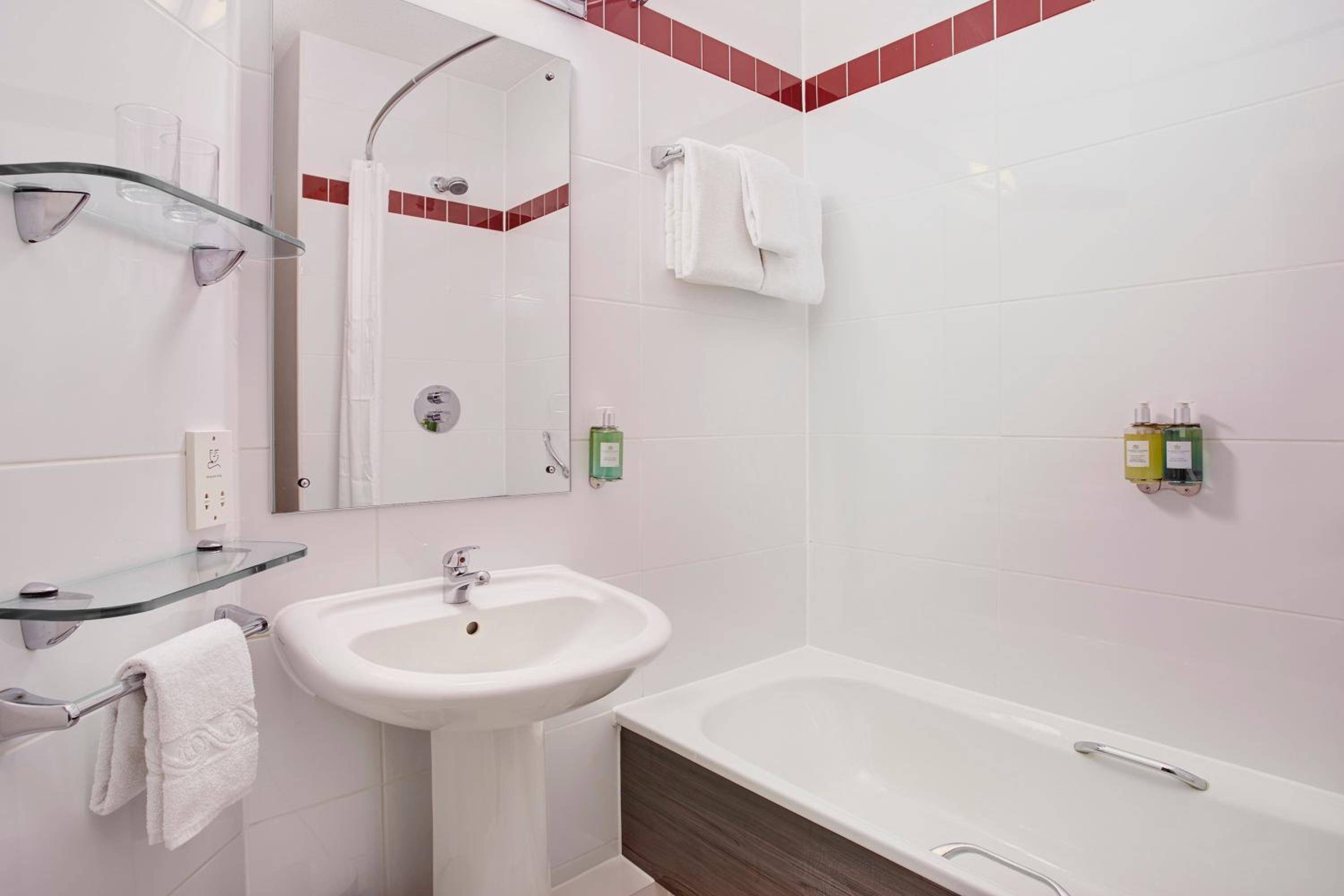 Leonardo Hotel Plymouth