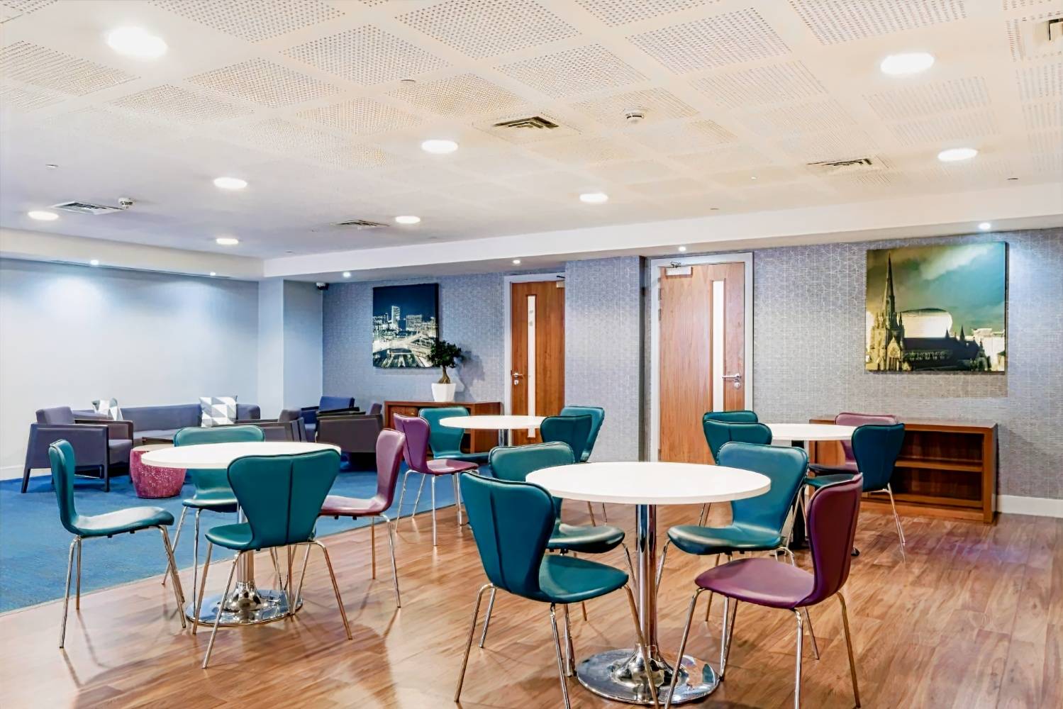 Holiday Inn Express Birmingham-Snow Hill