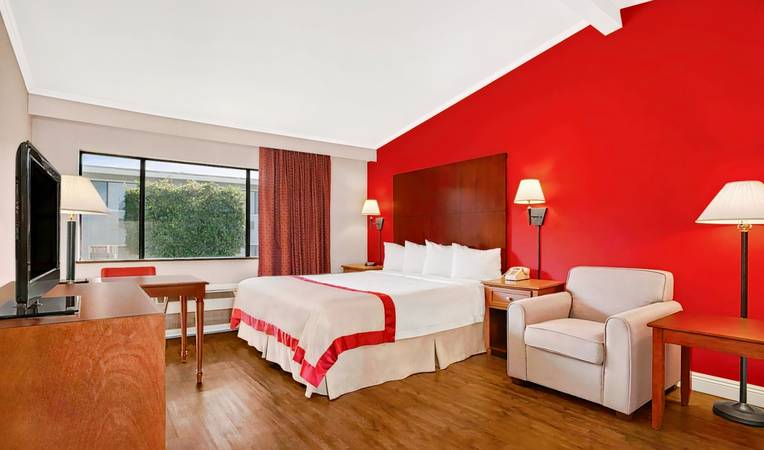 Ramada by Wyndham Torrance