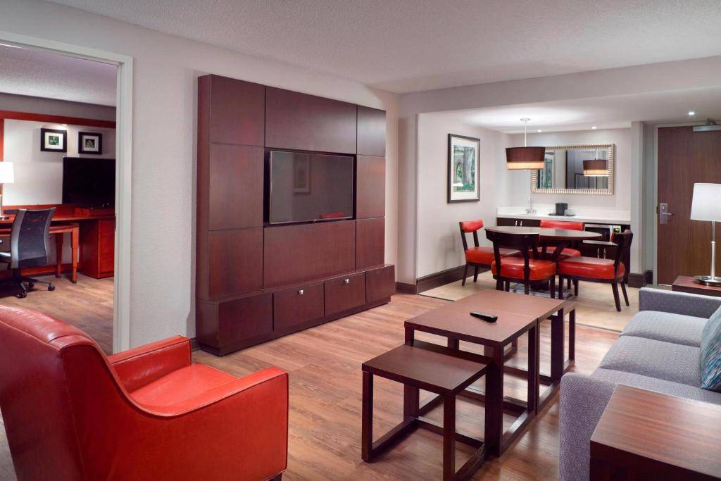 Courtyard by Marriott Atlanta-Decatur/Emory