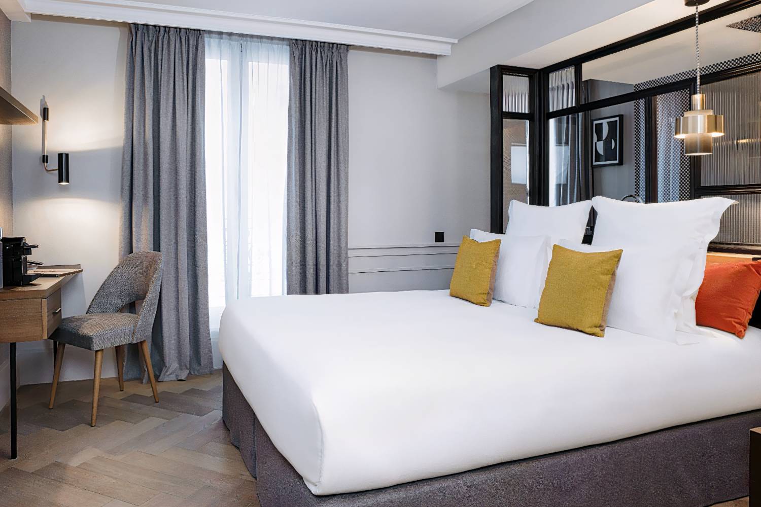 Maison ELLE Paris Etoile