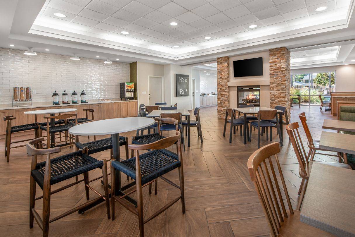 Fairfield Inn and Suites by Marriott San Jose Airport