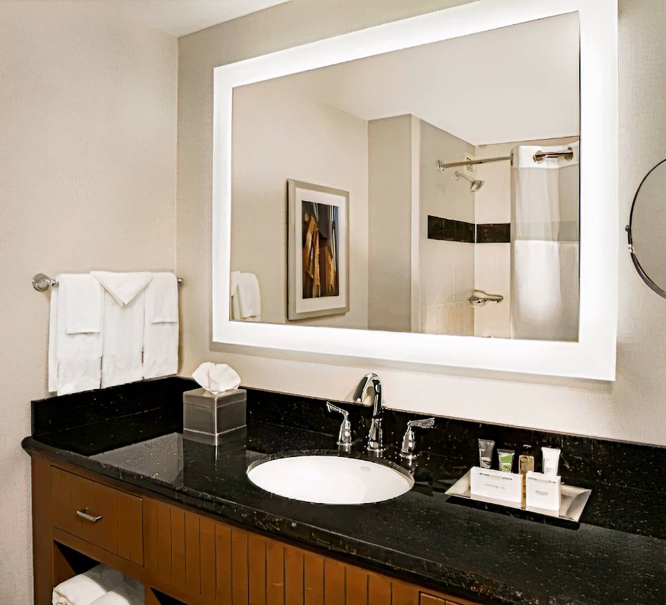 Hilton Minneapolis