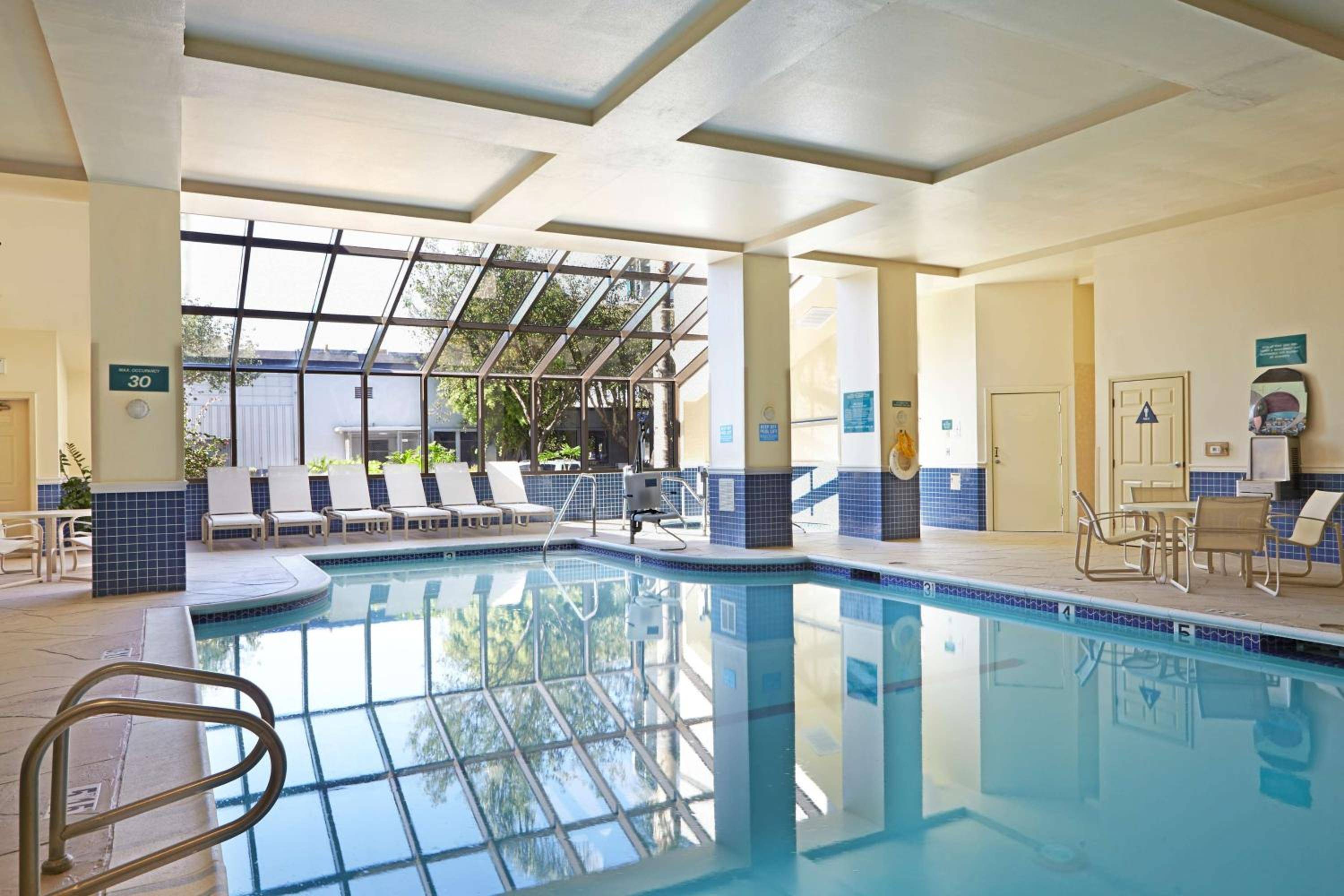 Embassy Suites by Hilton Los Angeles International Airport North