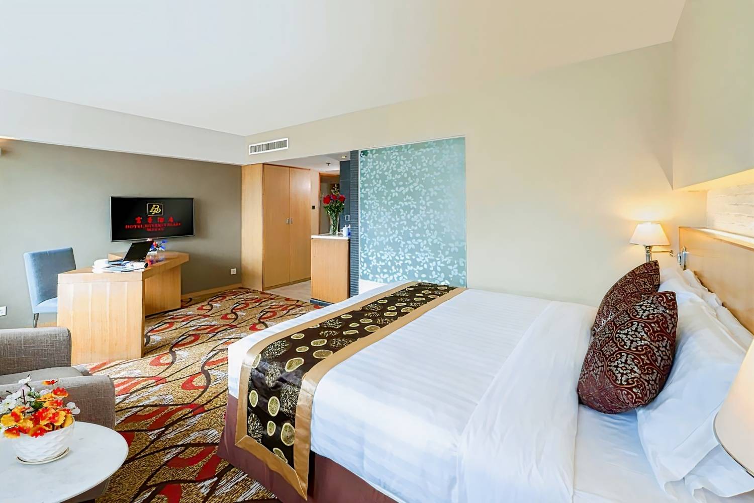 Hotel Beverly Plaza