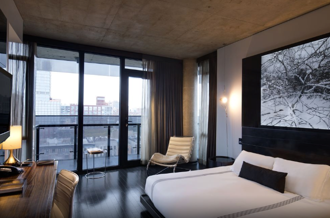 SIXTY LES Hotel
