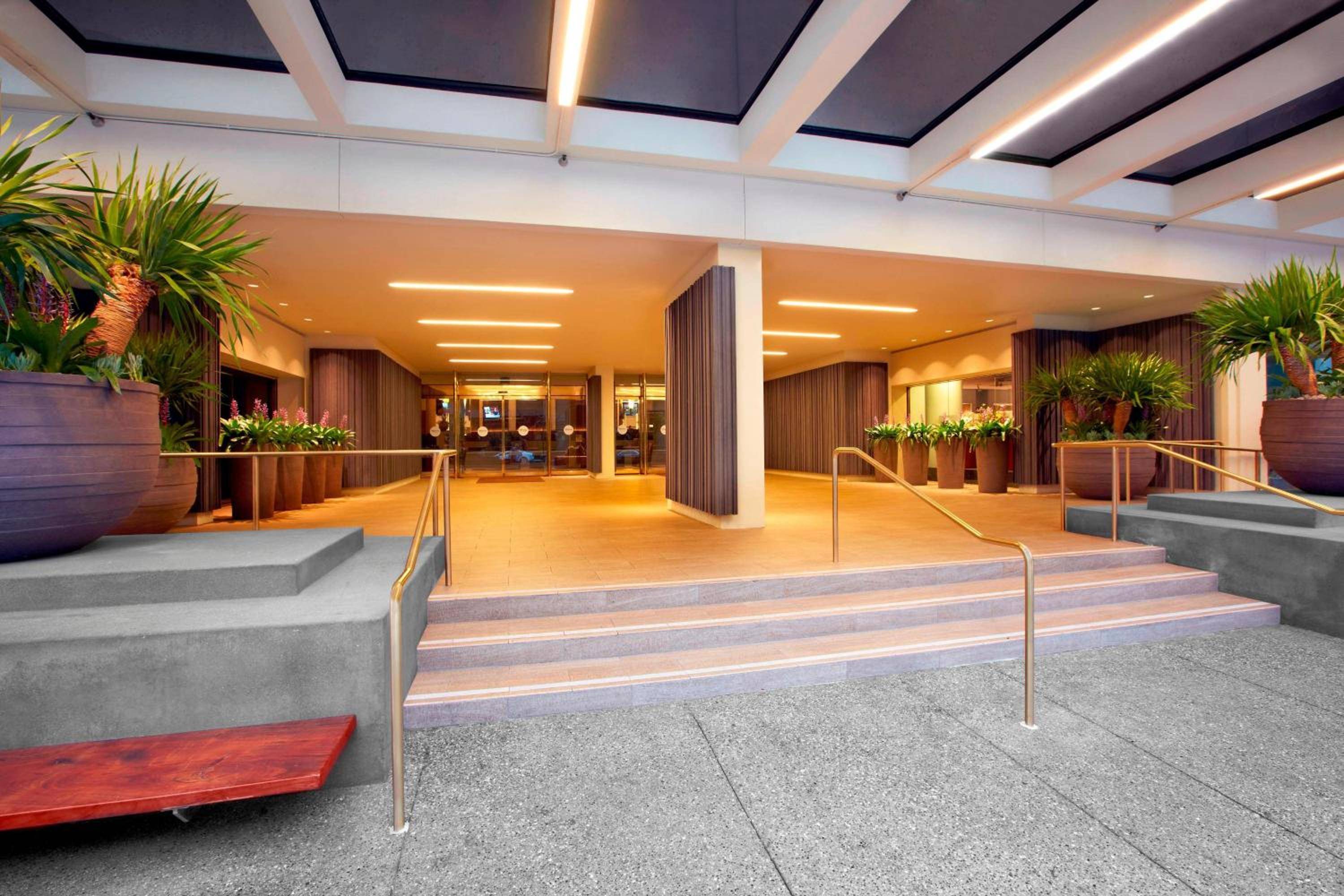The Westin Bonaventure Hotel & Suites, Los Angeles