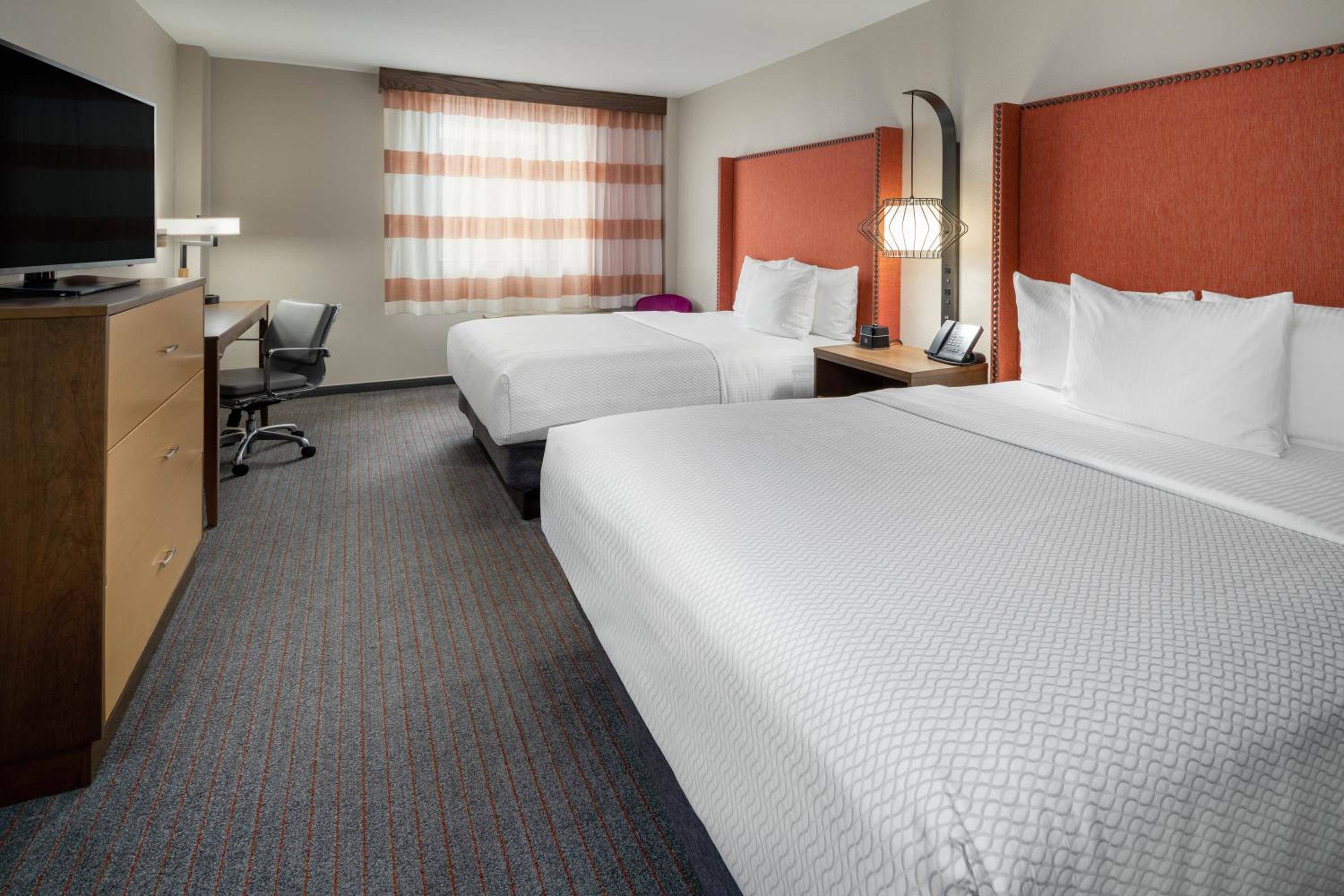 La Quinta Inn & Suites LAX