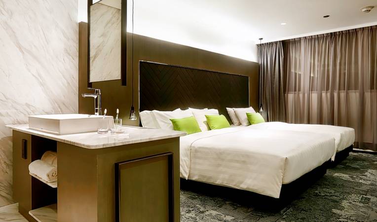 Hotel Ease Tsuen Wan