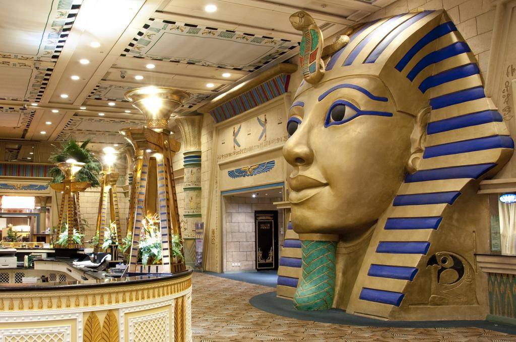 New Orient Landmark Hotel