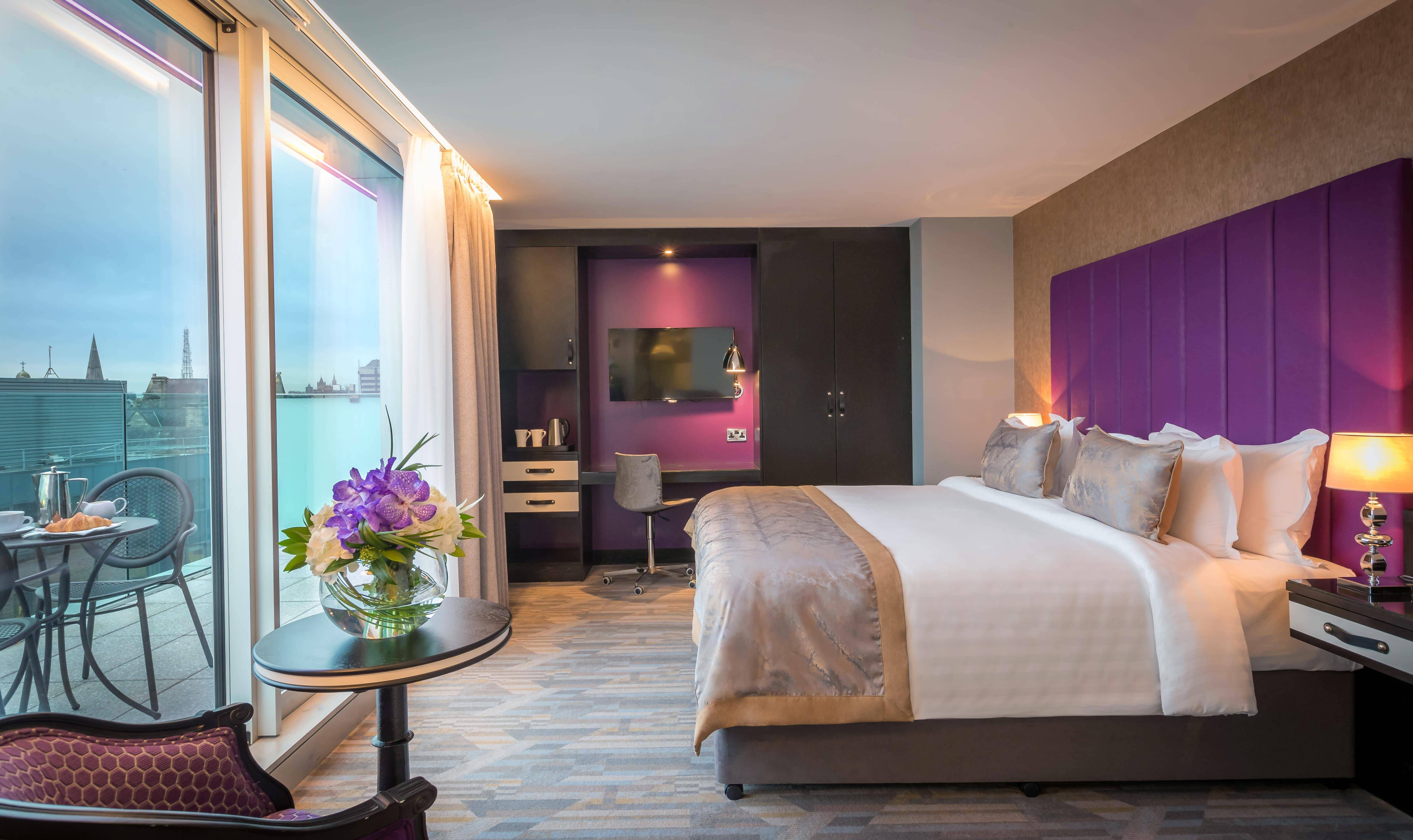 Trinity City Hotel