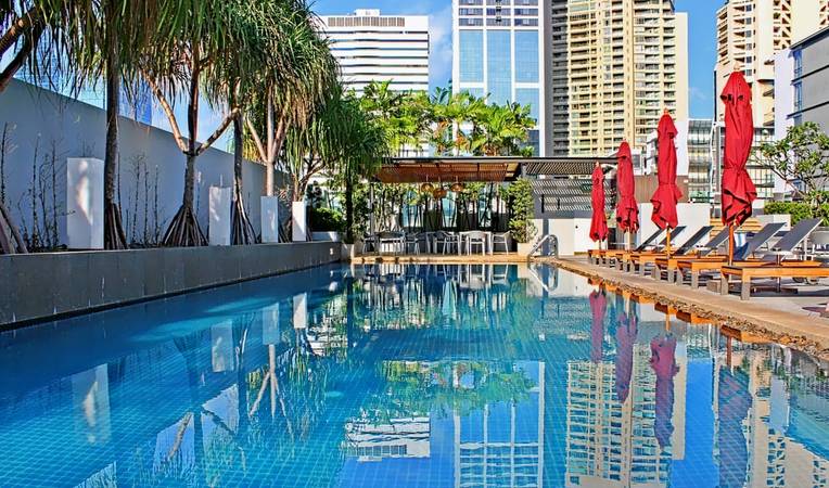 Park Plaza Bangkok Soi 18
