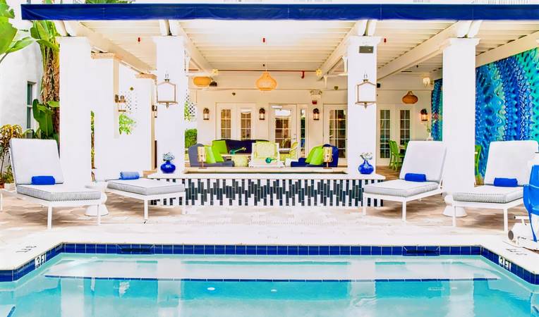 Blue Moon Hotel, Autograph Collection