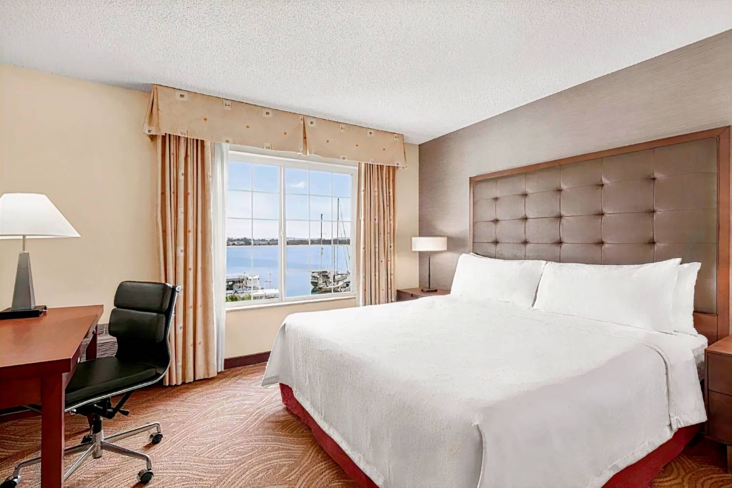 Homewood Suites by Hilton Oakland - Waterfront