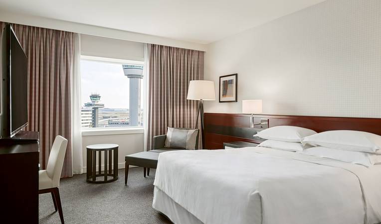 Sheraton Amsterdam Airport Hotel and Conference Center