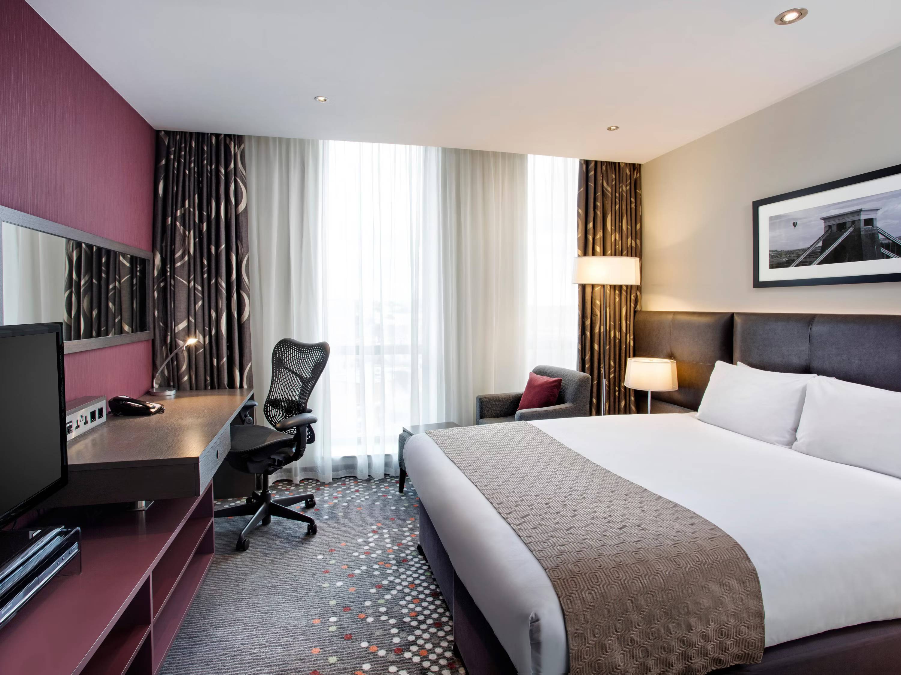 Holiday Inn Bristol City Centre by IHG