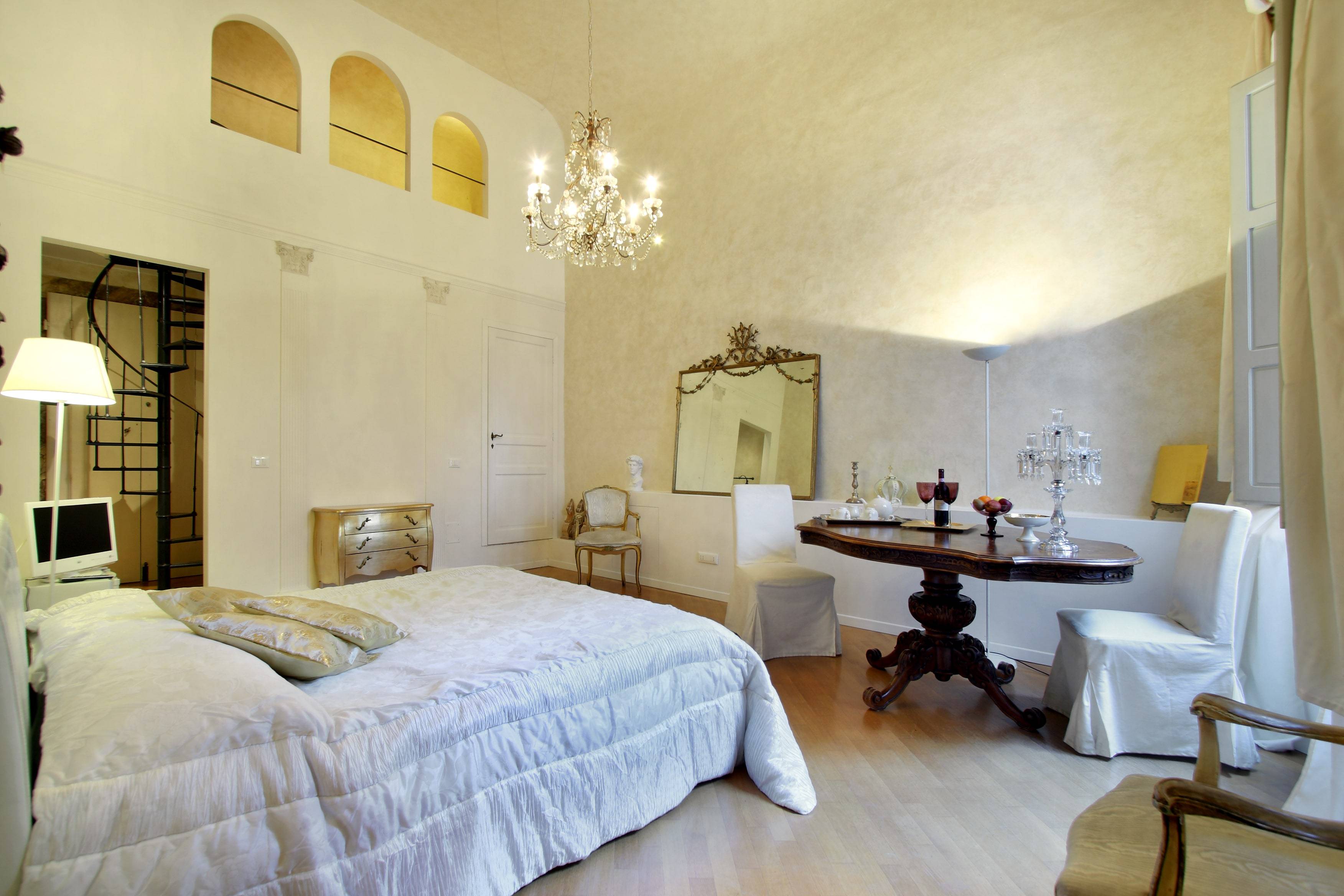 Palazzo Tolomei - Residenza d'Epoca