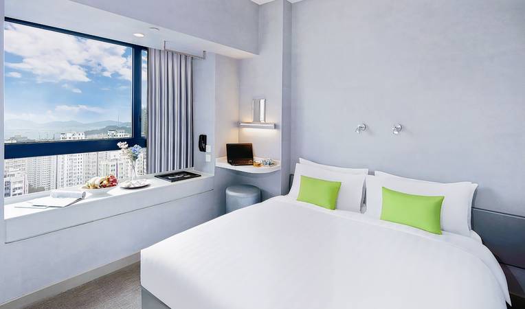 Hotel Ease Mong Kok