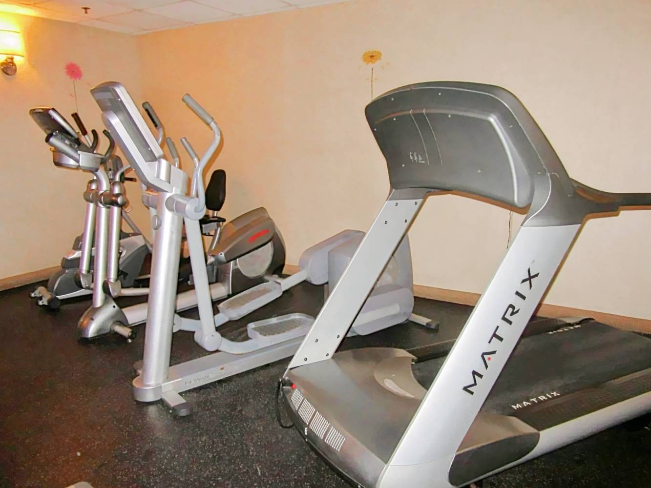 Atrium Hotel & Suites DFW Airport