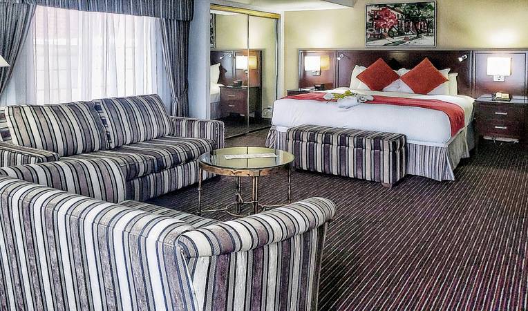 Le Nouvel Hotel