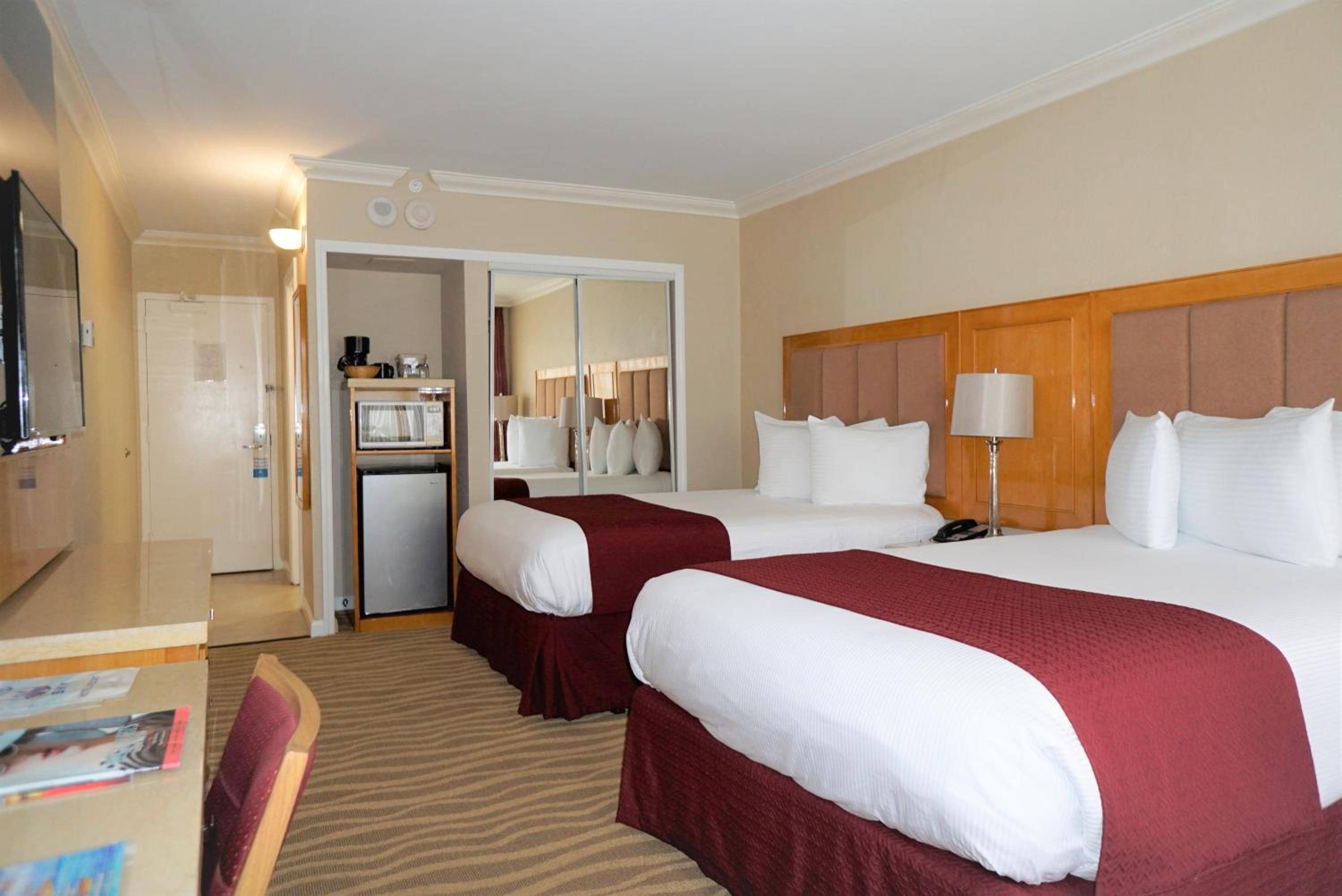 Ocean Sky Hotel & Resort