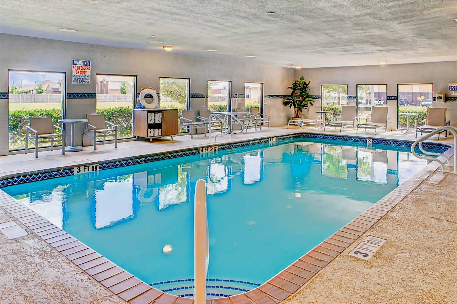 Holiday Inn Express & Suites Austin NE - Hutto