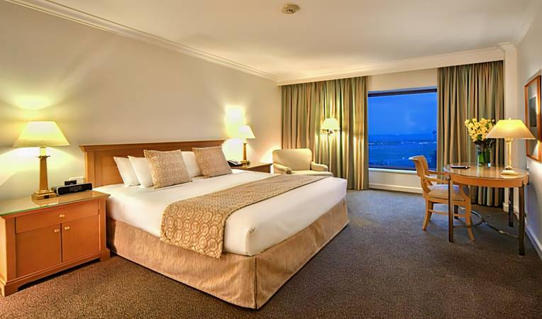 Stamford Plaza Sydney Airport