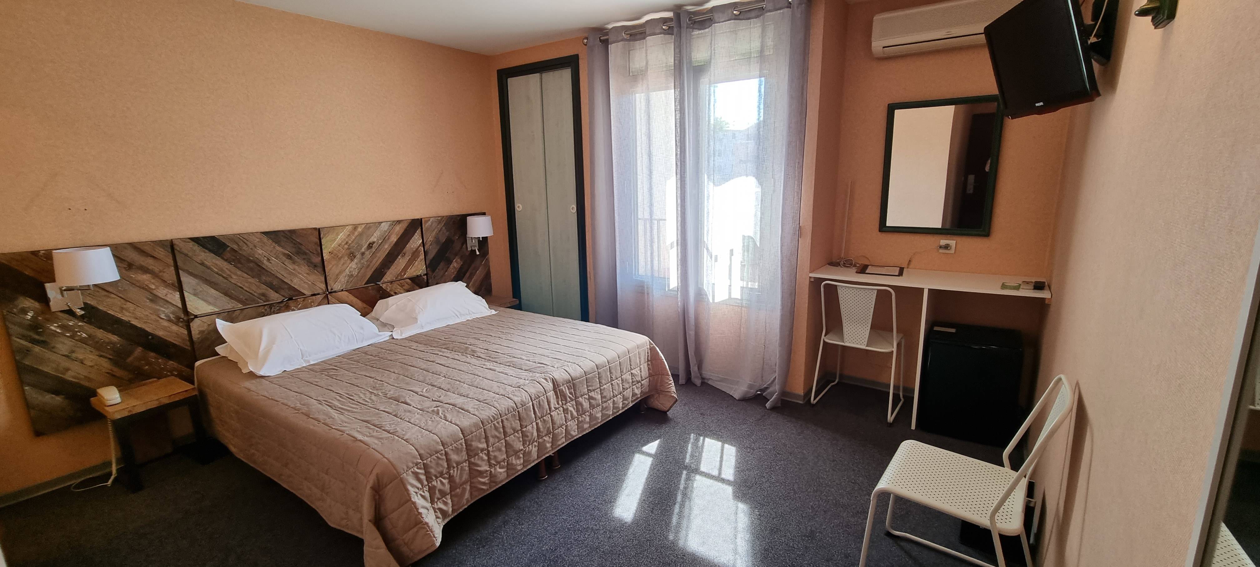 ADONIS ALERIA Hôtel L'Atrachjata