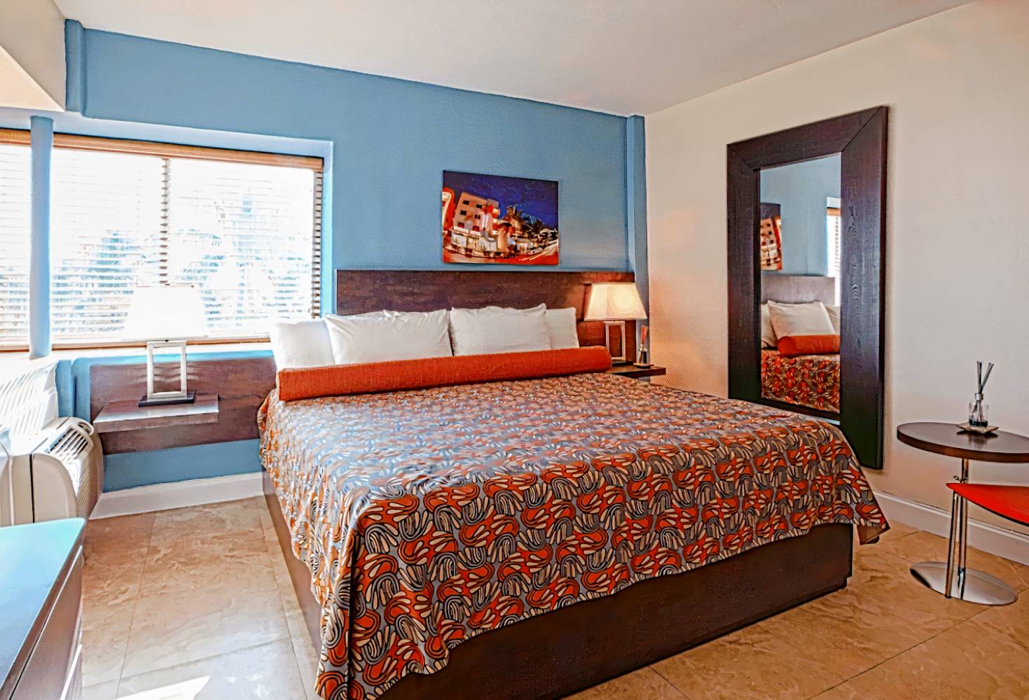 Starlite Hotel