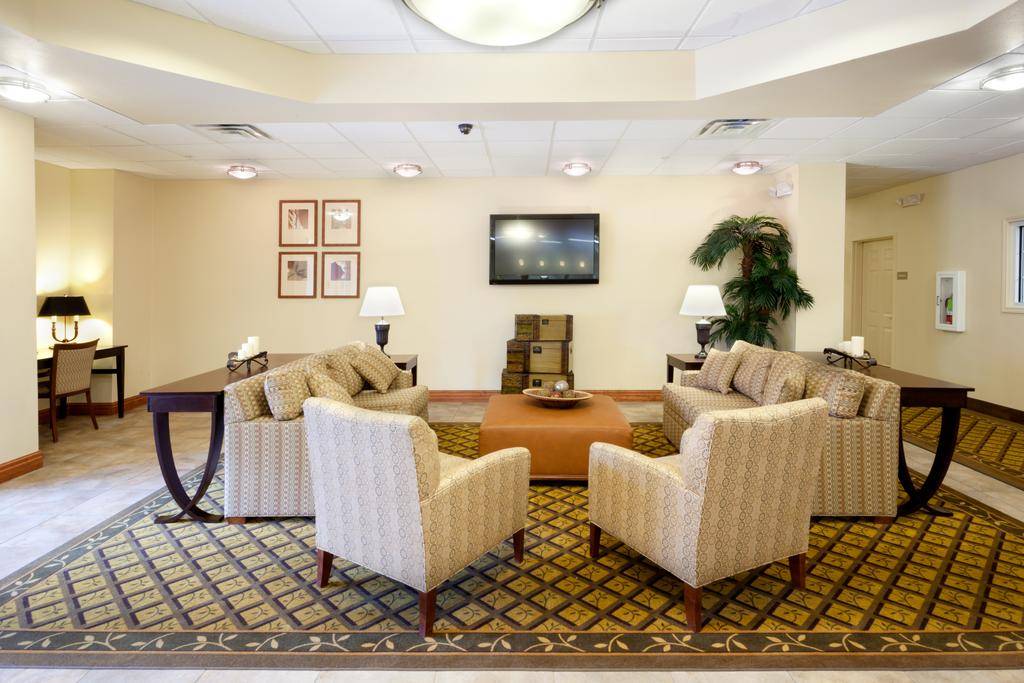 Candlewood Suites San Antonio Downtown