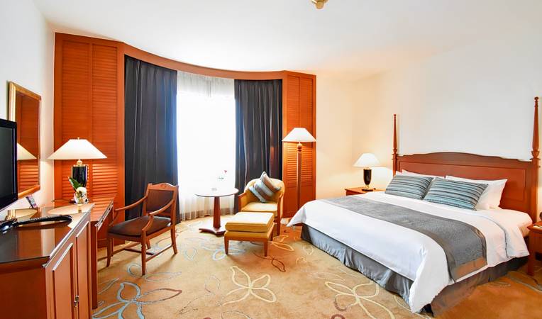 Century Park Hotel