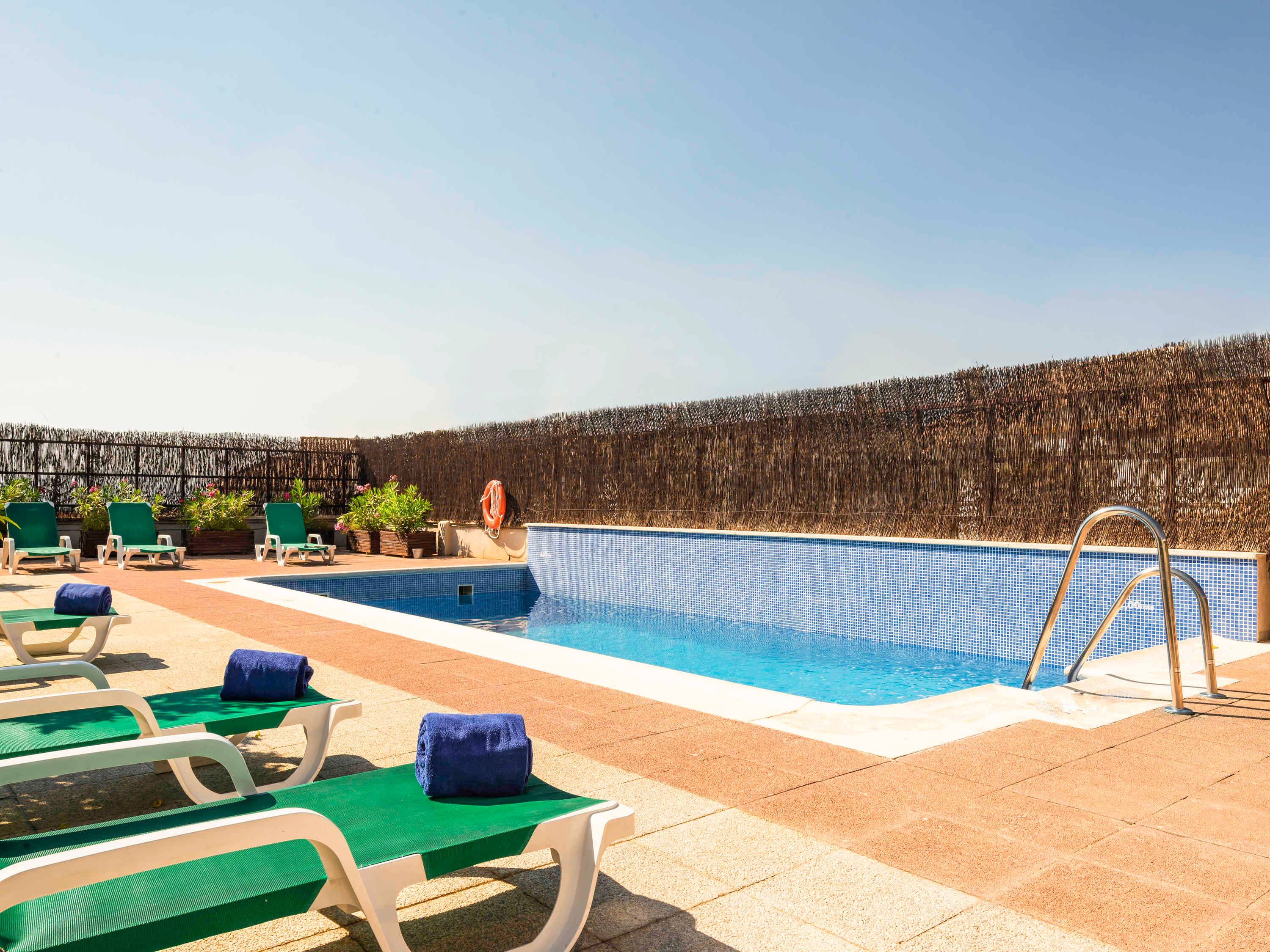 ibis Granada