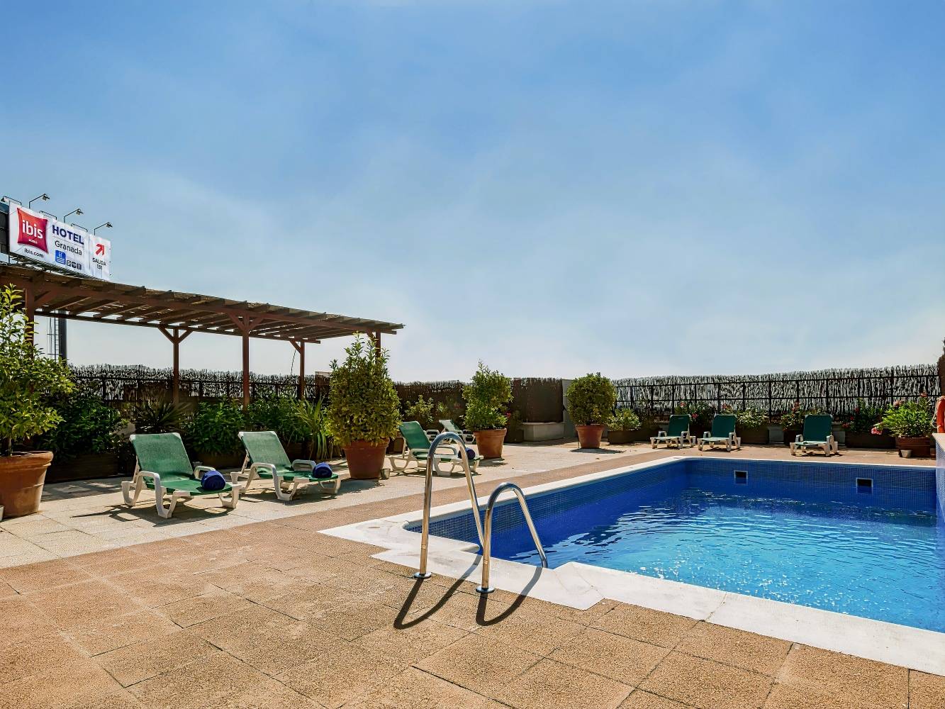 ibis Granada