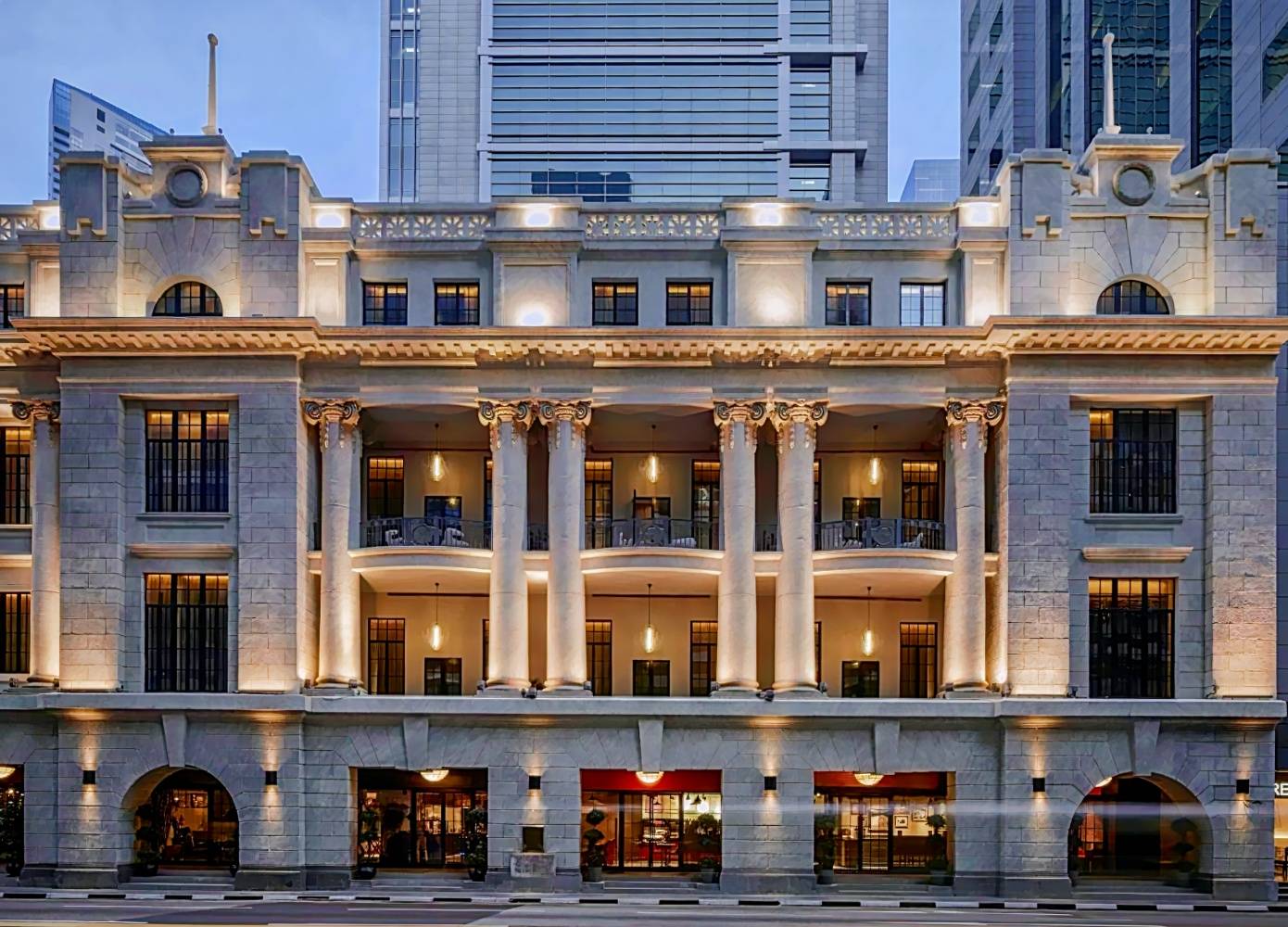 SO/ Singapore