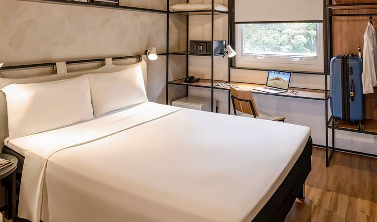 ibis Brussels Centre Châtelain