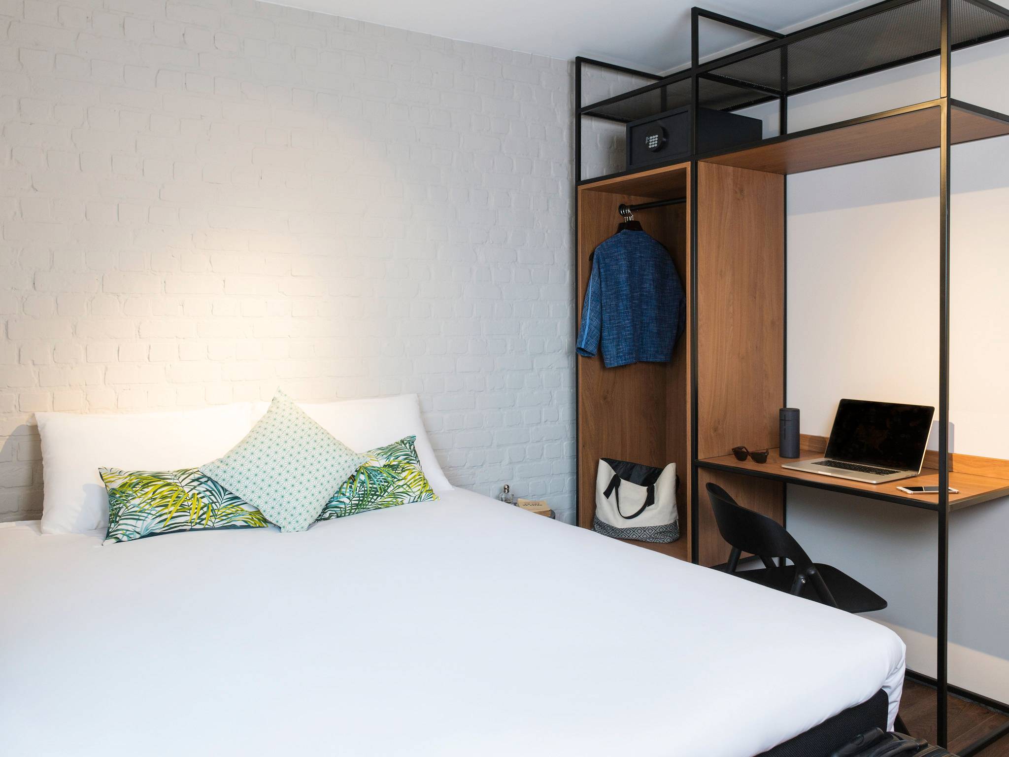 ibis Brussels Centre Châtelain