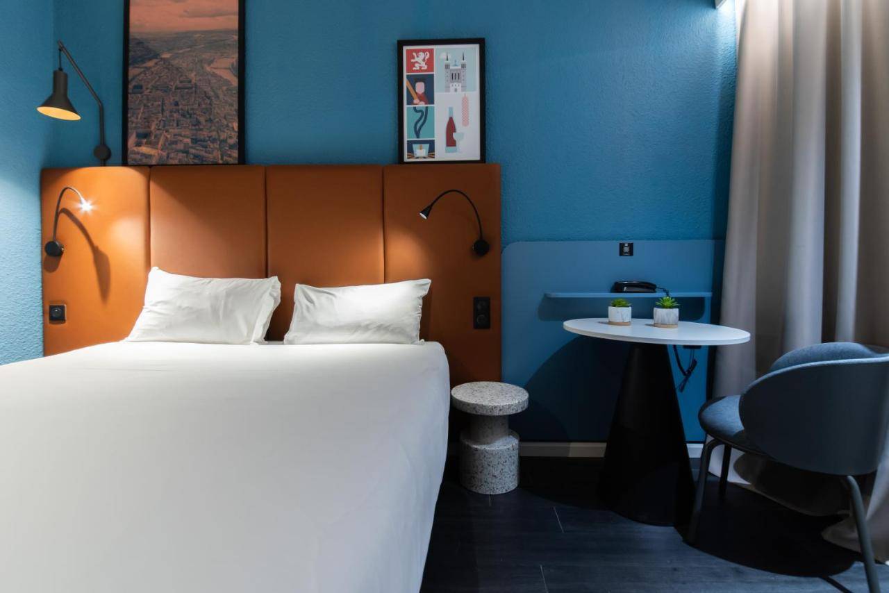 ibis Lyon North