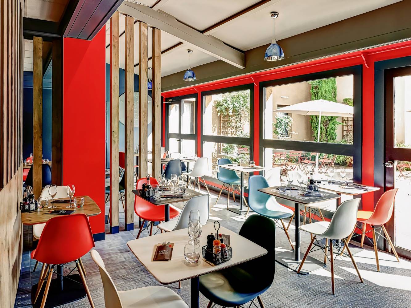 ibis Lyon North